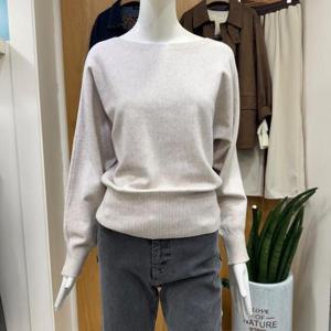 클리지 DP01 언발 오프숄더 보트넥 니트 CP8WKT14