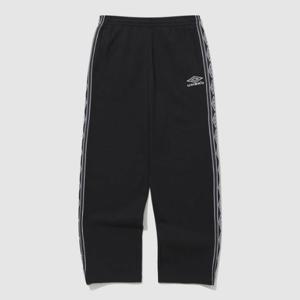 엄브로바지 TQT UP421CFPO6-BLK HBL OG 테이프라인 셋업 팬츠 / BLACK