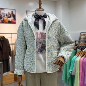 [써스데이아일랜드]플라워 자수 후드 점퍼 t246ajp535