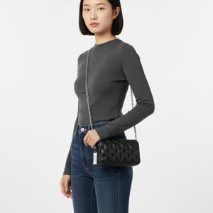 메종 마르지엘라 글램 슬램 엠브로이더리 플랍 미니 파우치백 - 블랙  SB1ZI0014P6434T8013