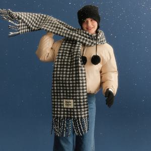 [마리끌레르][정가59,000]더블 체크 머플러(MAFDSC15NBK)