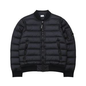 CP컴퍼니 디디쉘 남성 패딩 19CMOW001A 110416A 999