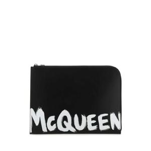 알렉산더맥퀸 남성 블랙 레더 클러치 6094811NT5B 1070