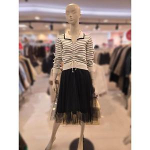 [무자크]브이넥 카라 레이스 원피스MN8WKO01 세이브존03 브이넥 카라 레이스 원피스MN8WKO01 MN8WKO01