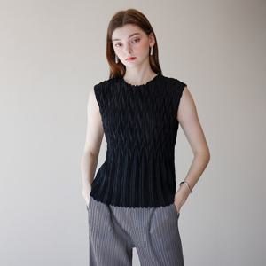 [요이츠] 보리 손주름 플리츠 슬리브리스 탑_YJ05WNPBL14