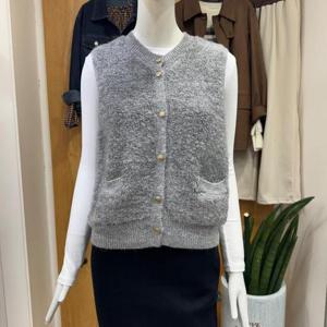클리지 DP01 브이넥 폭닥 니트 털 조끼 CP8WKV10