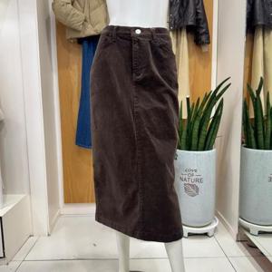 클리지 DP01 미디 H라인 골덴 트임 스커트 CP8WSK08