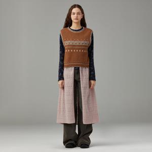 [써스데이아일랜드][여성]배색 자카드 니트 베스트(T258MVT232W)