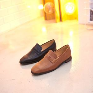 [블루피오레] 스티치 심플 로퍼 BFS446