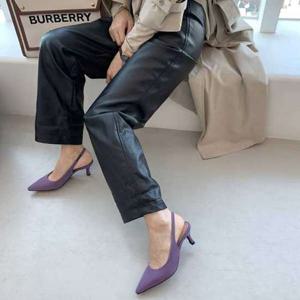 [블루피오레] 심플 데일리 미들굽 슬링백 BFS977