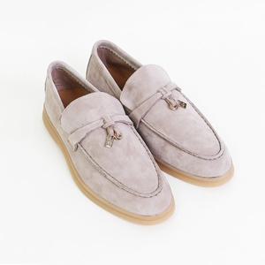 [신난다슈]로퍼 양가죽스웨이드 태슬 여성로퍼 단화 2cm 사계절 데일리슈즈 MA201801 WLN