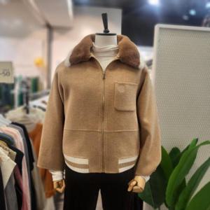 오프리미츠 H 핸드배색바머(털카라) M24JP1B02