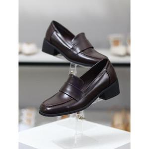 바이로쏘 세이브존03 클래식 심플 스퀘어 토 청키힐 4.5cm 로퍼 (BY)AG25S12377BF3A