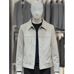 [바쏘옴므]베이지 비건 레더 스웨이드 카라 블루종 점퍼 WSZ1UA2