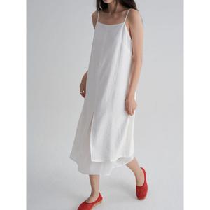 (355871LY21) [에잇세컨즈] 슬리브리스 레이어드 롱 원피스  화이트