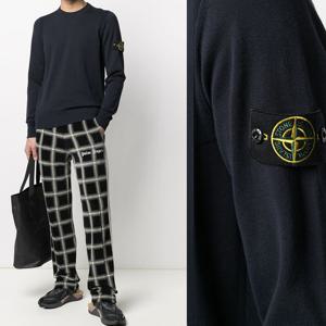 21SS 7415504B2 와펜 패치 로고 라운드 니트(네이비)