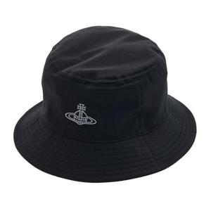 [비비안 웨스트우드] 공용 로고 자수 버킷햇 81020009 W00KT N401