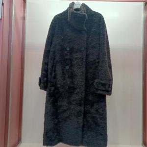 Latium HC06 H라인 품편한 뽀글이 컬링램 하이넥 양털 롱코트 T2554ct02DG