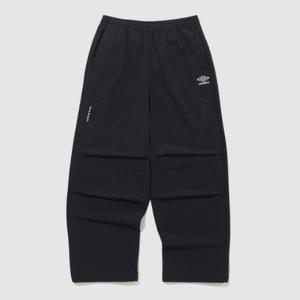 엄브로바지 LQC UQ121SPT12-BLK 브로텍트 지퍼 카고 스트레이트 팬츠 BLACK