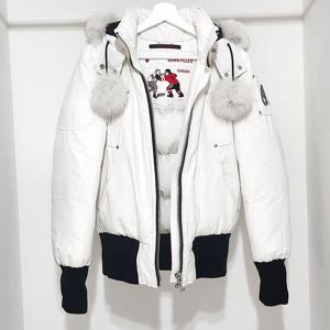 (명품) 무스너클 데비 봄버 다운 패딩 L549675