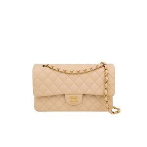 [엘러브] 샤넬 클래식 미듐 베이지 금장 램스킨 6ET0305