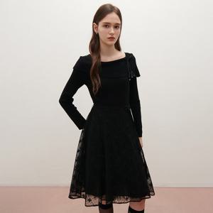 [SATIN] 오프숄더 니트 레이스 원피스 S261T951