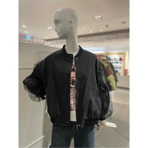 르니앤맥코이 비즈장식 망사배색 소매 집업점퍼 (MN04JP400HJY)