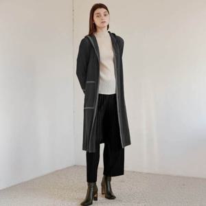 [요이츠]모던 컨트라스트 후드 플리츠 롱자켓_YK08WRPCT01