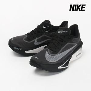 나이키 운동화 줌 플라이 6 여성 런닝화 블랙 그레이 FN8455-001