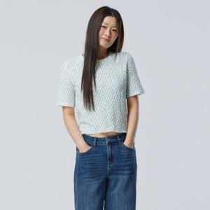 [베네통] 플라워 엠보 티셔츠_BATS10611BL