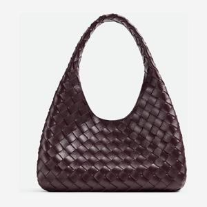 보테가베네타 위빙 가죽 크레센트 캄파나 숄더백 854248 V4SC02