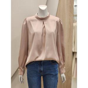 더아이잗 세이브존02 실키하프넥블라우스 ip3m0bl901