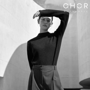 코어 어센틱 크롭 모크넥 니트 3종