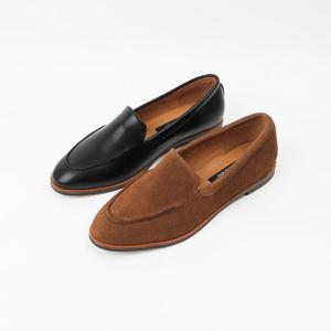 [신난다슈] 여성 로퍼 단화 2cm 플랫 구두 소가죽 SKE241008