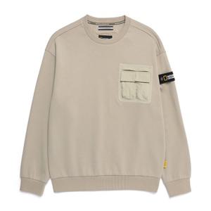 내셔널지오그래픽N251USW110 NRN 가슴포켓 세미오버핏 맨투맨 BEIGE KHAKI