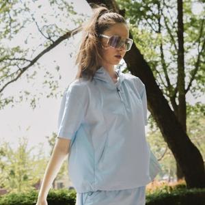 내셔널지오그래픽 N252WTS170 여성 프로즌큐브 반팔 후디 L/BLUE