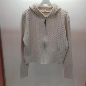 Latium HC06 짧은 뜨개느낌 두줄꽈배기 깔끔한 집업 후드 니트가디건 T2543cd06I