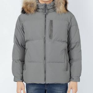 [게스]게스 남성 라쿤 퍼 미디엄 다운패딩 카키 MO4W5874 K