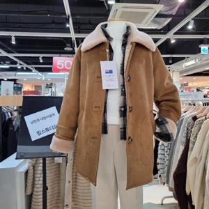 밀스튜디오 DP02 아주가벼운 리얼양모. 무스탕 LRBMUR116