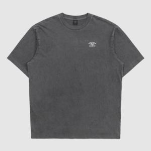 엄브로반팔티 VQA UQ323CRS73-DCH 피그먼트 다잉 빅로고 티셔츠 DARK CHARCOAL