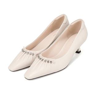 [바바라] 양가죽 베이직 셔링 디테일 여성 펌프스 (굽 5CM) BBJ207IV