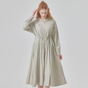 [매긴]짚업 스트링 플리츠 원피스_PBMF6S1OP3011