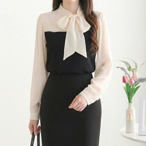 [모리스커밍홈] 배색 리본 타이 블라우스_M2602BL015A