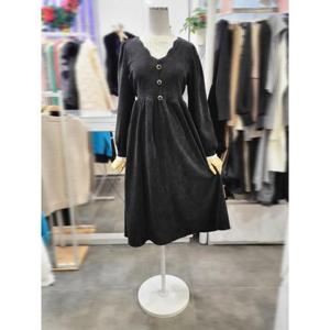 밸리걸 세이브존01 레이스넥 코듀로이 원피스 490870-1