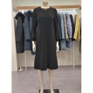 벨리시앙 세이브존07 소매주름 큐빅 넥 라운드 원피스 OP3102