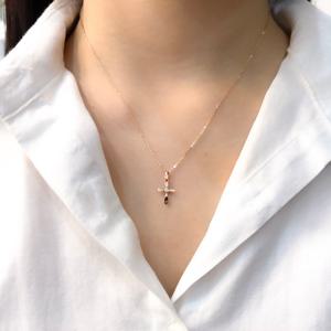 오팔하우스 14k 십자가 큐빅 목걸이 OPKYN9513