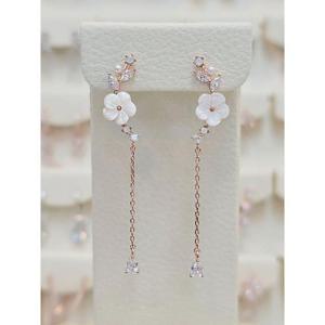 볼라레 세이브존03 볼라레 풀크라 자개플라워 드롭귀걸이 AGSSS1710A