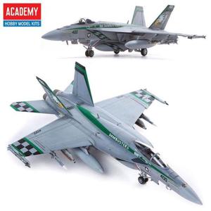 아카데미과학 1대72 미해군 F.A-18E VFA-195 치피호 (12565)