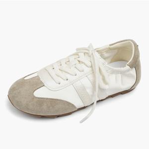 베어파우 BRIA 여성 셔링 스니커즈 새틴 리본 아이보리 K3010030RA-W