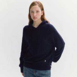 [마리끌레르][정가89,000]홀가먼트 울 후드 니트(MAFCKN26MNY)